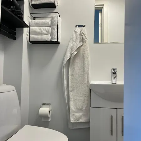 Apartment Din Sted Til Vaere ! Aalborg